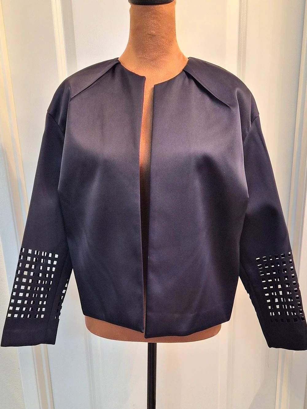 Topshop Black Cutout Sleeve Jacket US 6 Like New